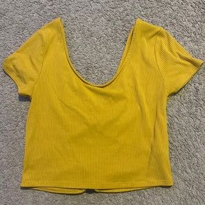 Aeropostale back O-ring cutout crop top